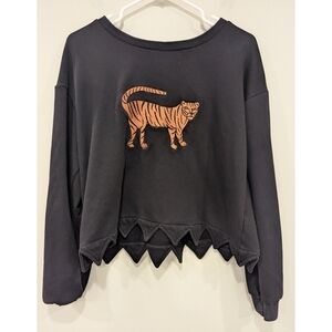 Pepaloves Black Sweatshirt Tiger Applique Size  Large